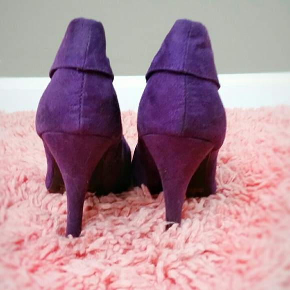 Booties - Picture 3 of 5